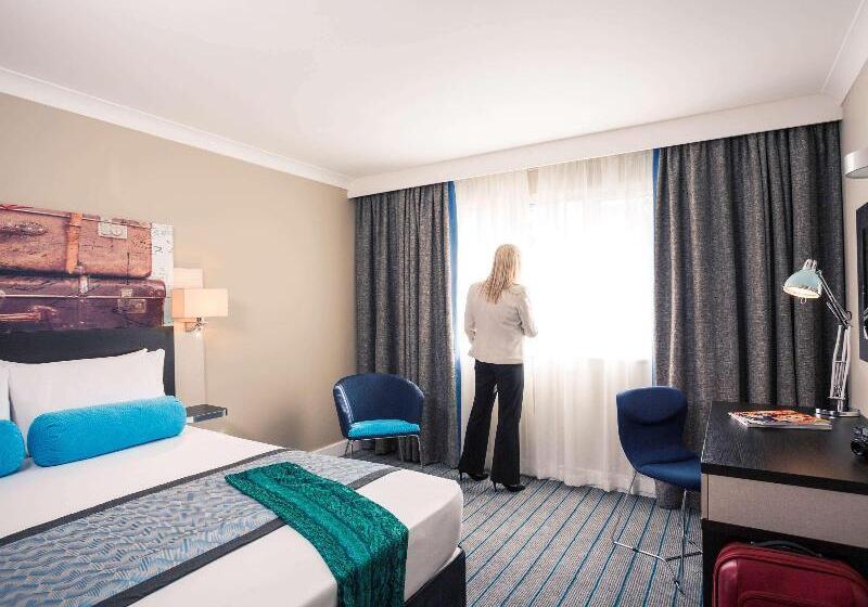 Номер Стандарт, Mercure London Heathrow