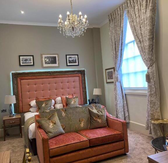 Номер Deluxe, The Feathers Hotel, Ledbury, Herefordshire