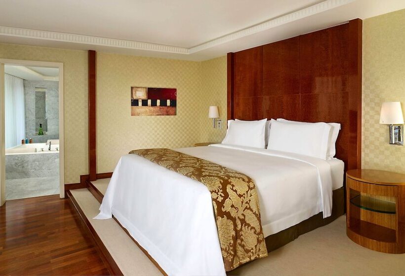 Пентхаус Люкс, The Park Tower Knightsbridge, A Luxury Collection Hotel, London