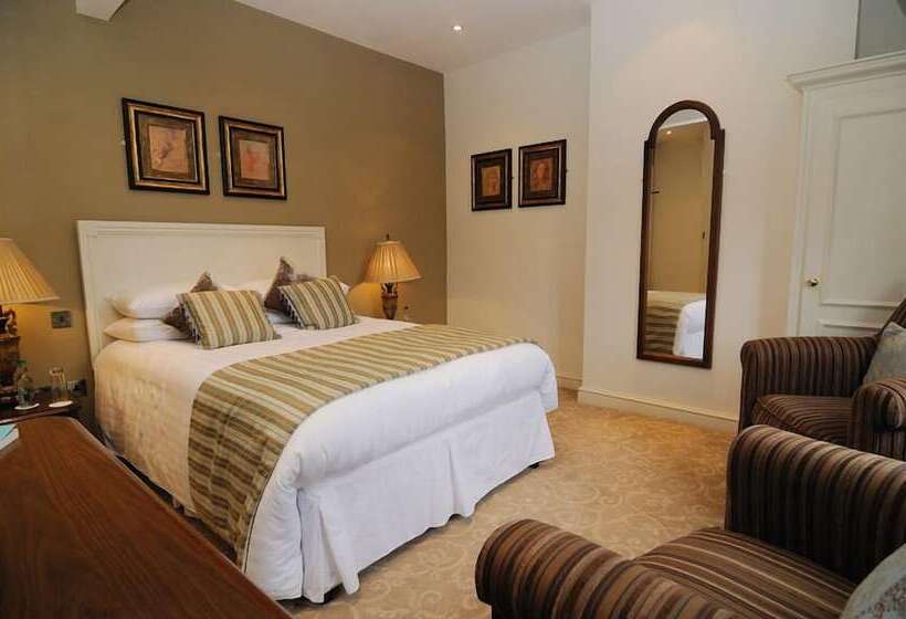 اتاق کلاسیک, Ye Olde Bell Hotel & Spa
