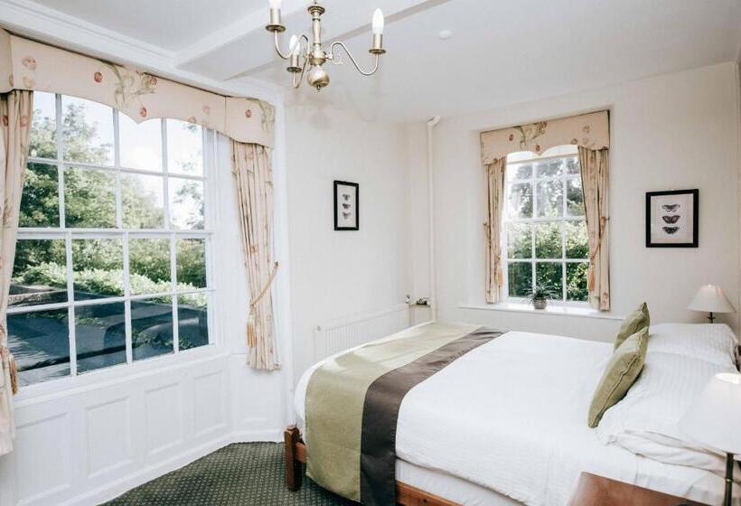 スタンダードルーム, Flackley Ash Country House