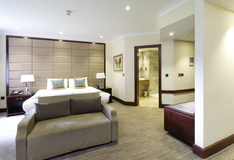 Семейный Номер, Ramada By Wyndham Birmingham Solihull