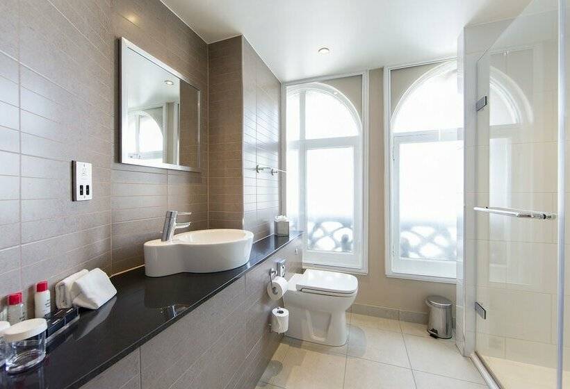 Полулюкс, Thistle London Piccadilly