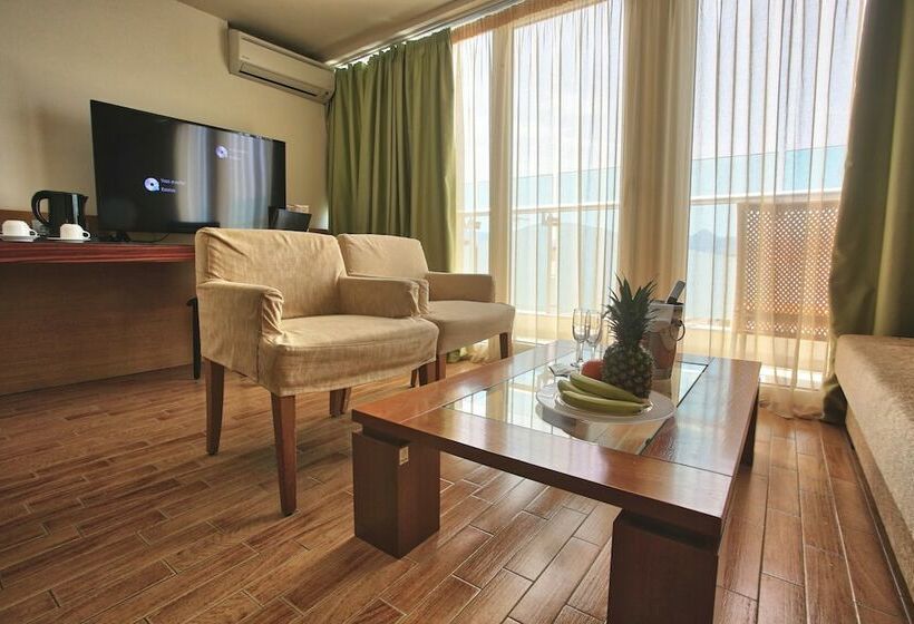 Номер Executive, Capsis Astoria Heraklion