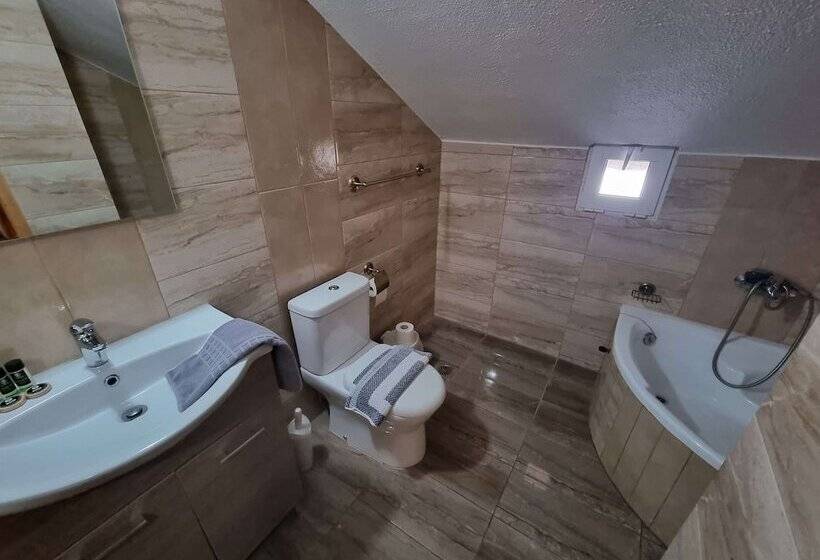 Семейный Номер, Parthenis Riviera