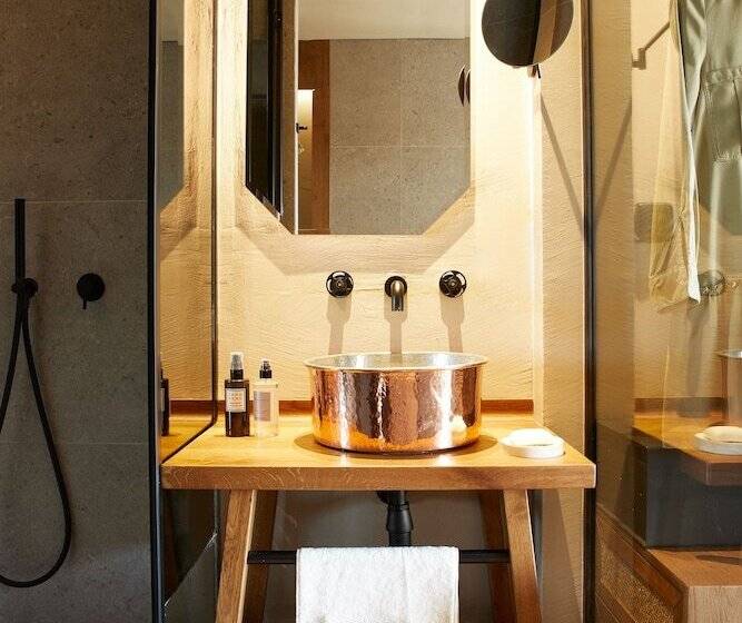 Номер Стандарт Вид на Бассейн, The Syntopia Hotel   Adults Only