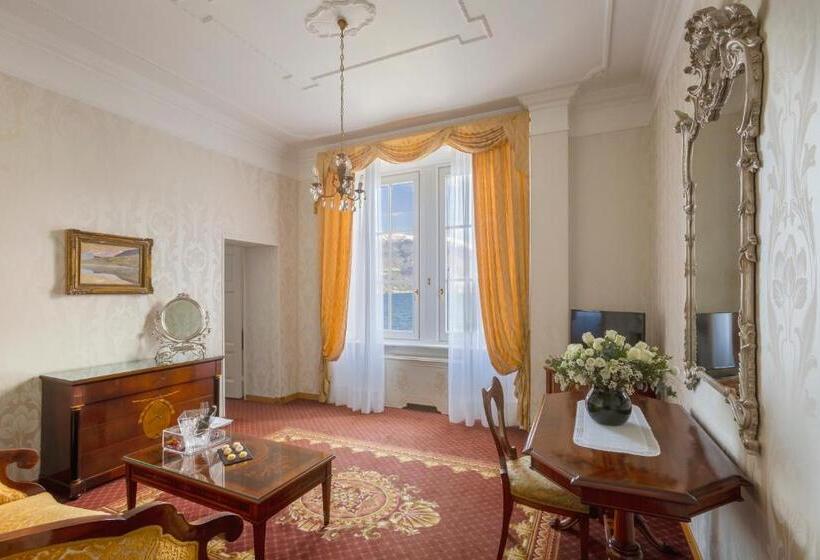Полулюкс, Grand Hotel Villa Serbelloni   A Legendary