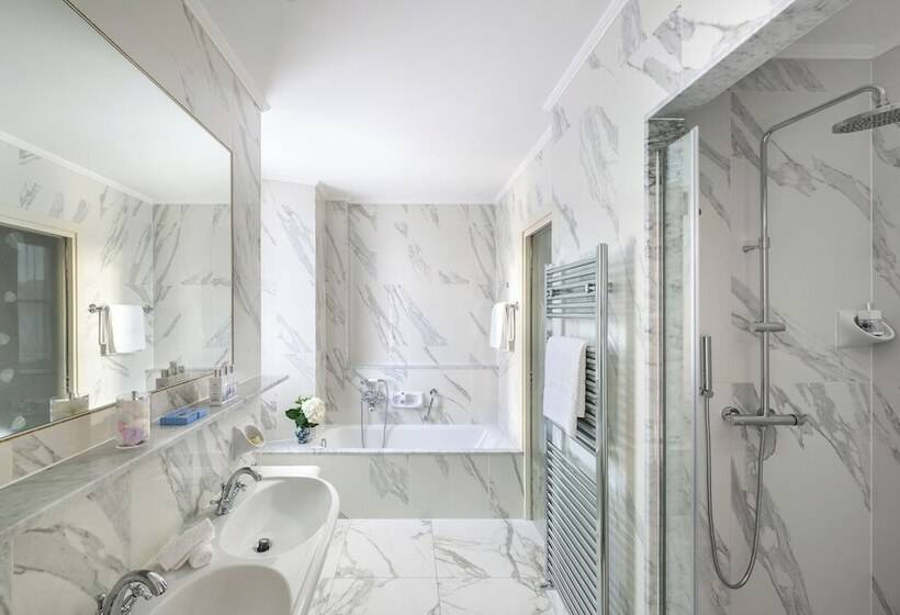 Люкс, Grand Hotel Villa Serbelloni   A Legendary