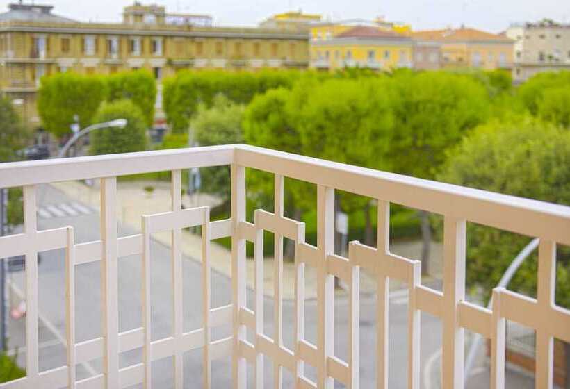 Номер Комфорт, Miramare