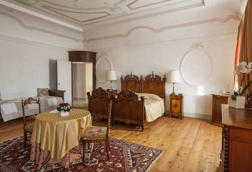 小型豪华套房, Villa Cornér Della Regina