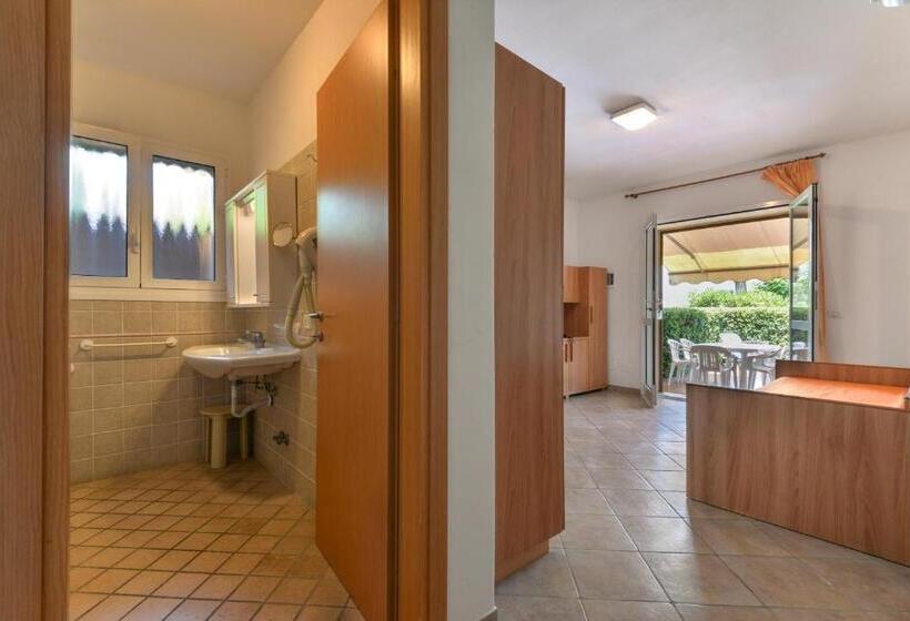 Апартаменты 2 Спальни, Residence Le Acacie