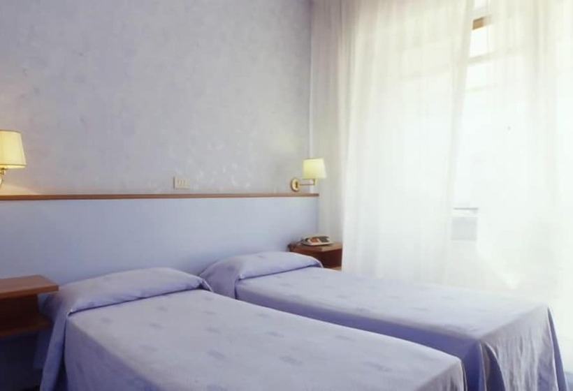 Standardrum, B&b Hotel Riviera Celle Ligure