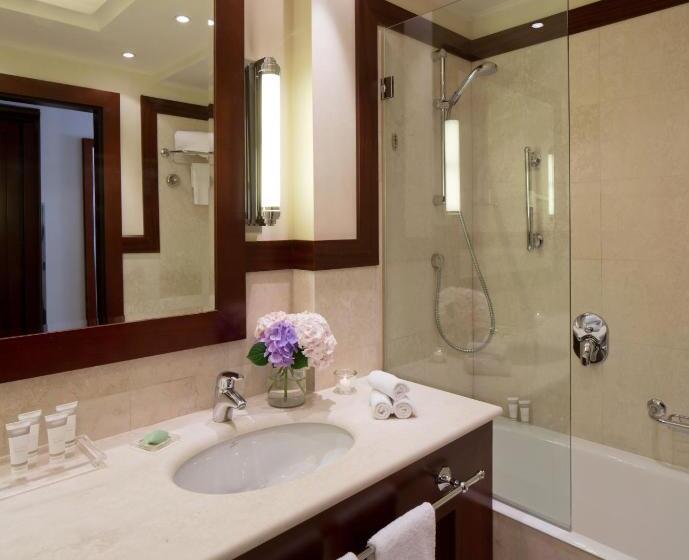 סוויטת ג'וניור, Starhotels Excelsior