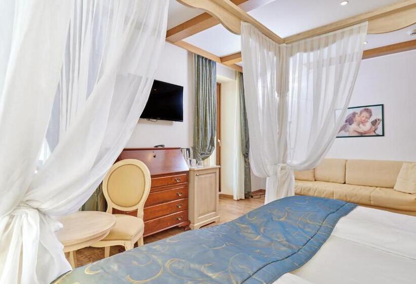 이그제큐티브 스위트, Lake Front Hotel Brenzone