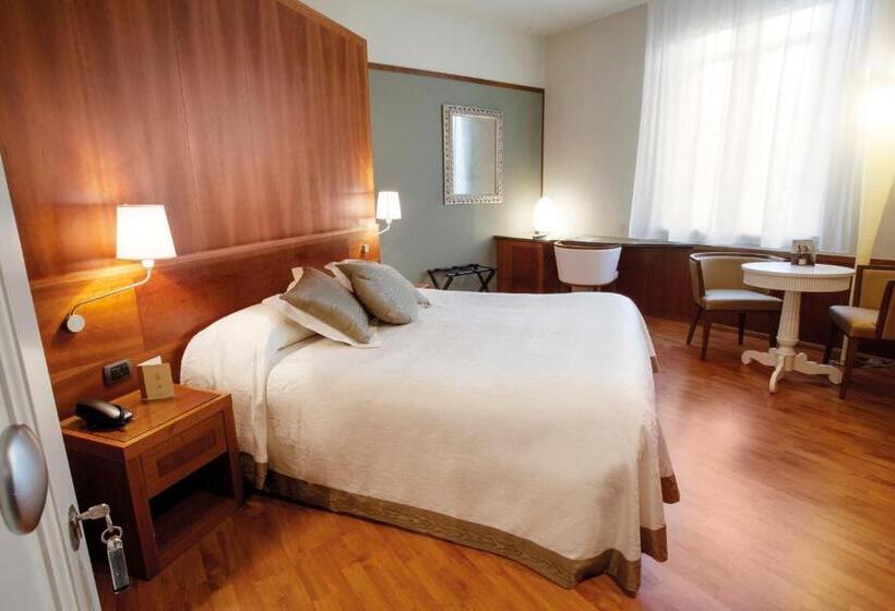 اتاق سوپریور, Albergo Celide