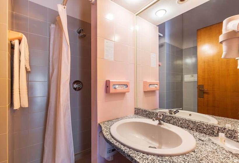 اتاق استاندارد یک نفره, Albergo Miramare