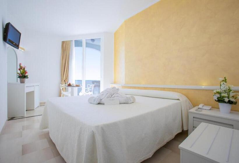 Номер Комфорт, Grand Hotel Costa Brada