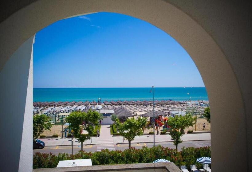 غرفة ملكية, Grand Hotel Don Juan