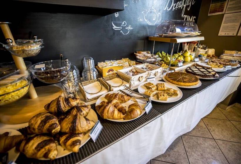 Номер Стандарт Трехместный, Piccolo Hotel Allamano