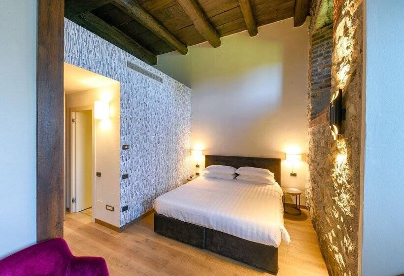Номер Стандарт, Relais & Spa Castello Di Casiglio