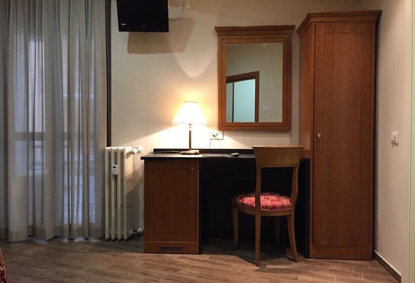 اتاق استاندارد یک نفره, Excelsior Pavia