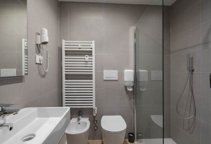 اتاق استاندارد, Excelsior Pavia