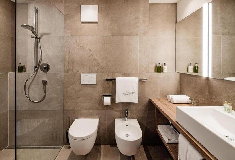 Номер Стандарт, Sporthotel Obereggen
