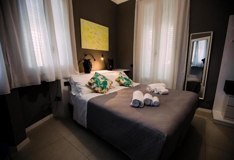 اتاق لوکس با بالکن و چشم‌انداز دریا, Villa Calipso