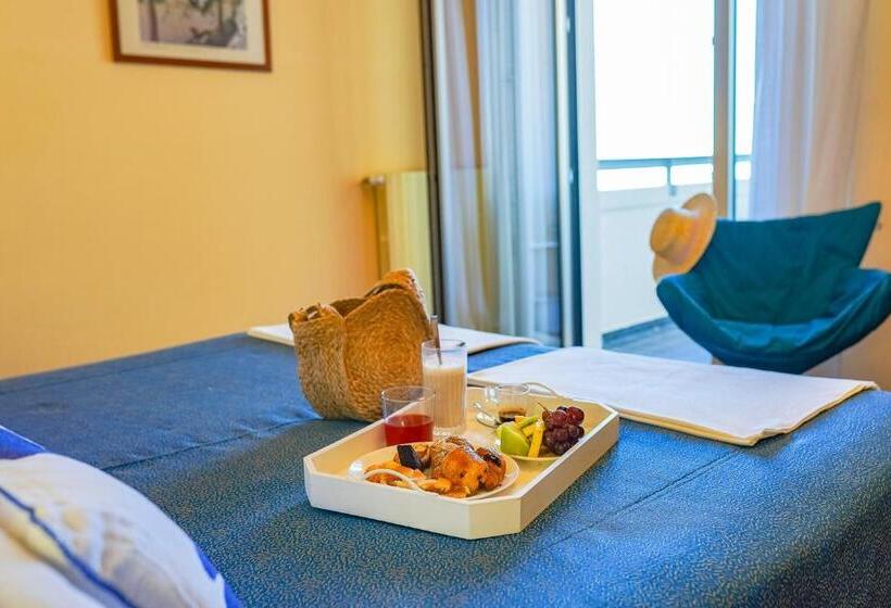 Номер Стандарт, Unahotels Imperial Sport