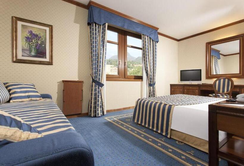 اتاق لوکس, Grand Hotel Trento