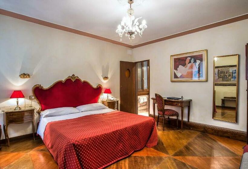 اتاق راحتی, La Fenice Et Des Artistes
