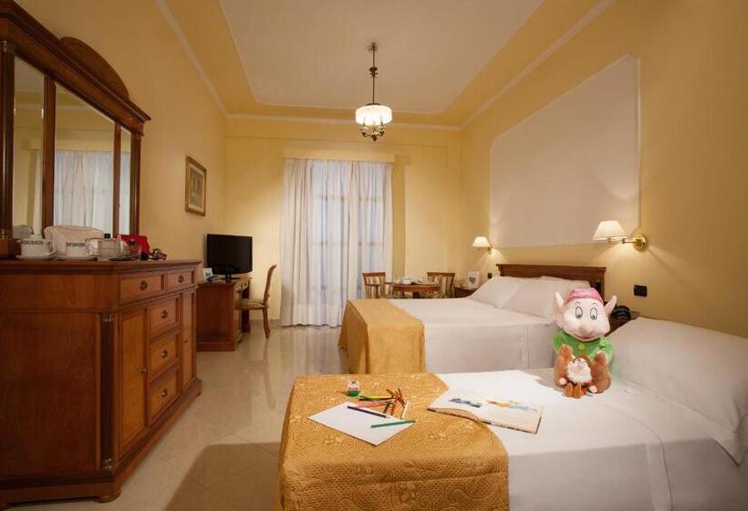 Номер Economy, Majestic Palace