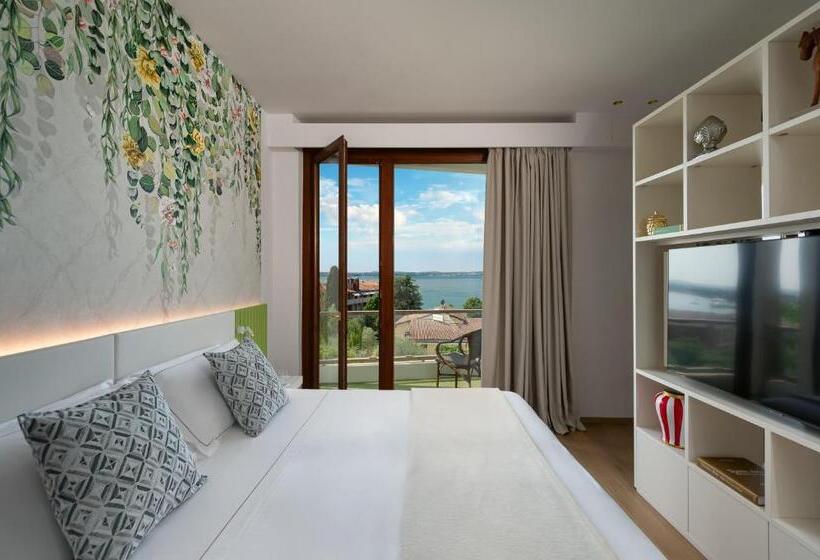 Полулюкс Вид на Озеро, Olivi Hotel & Natural Spa
