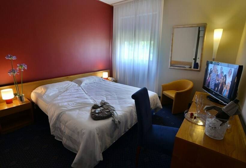 Háromágyas Comfort Szoba, Terme