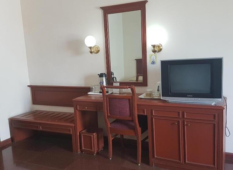 Номер Премиум, Breeze Residency