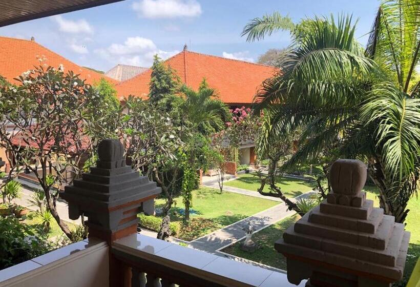 Номер Deluxe, Inna Sindhu Beach Hotel & Resort
