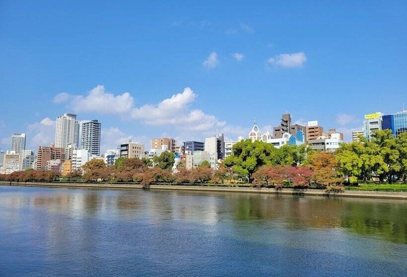 Номер Deluxe, Osaka Castle