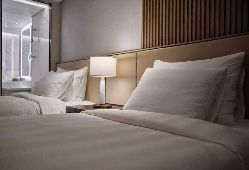 Номер Deluxe, Lotte Hotel World