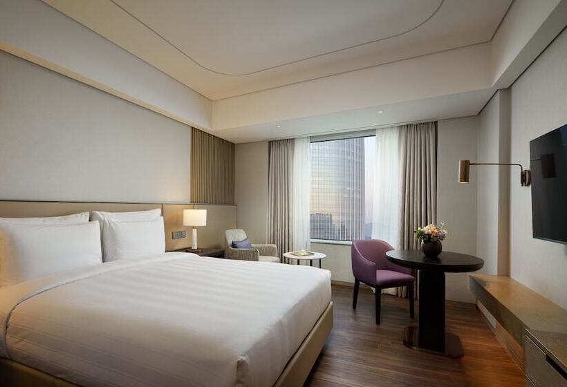 Номер Deluxe, Lotte Hotel World