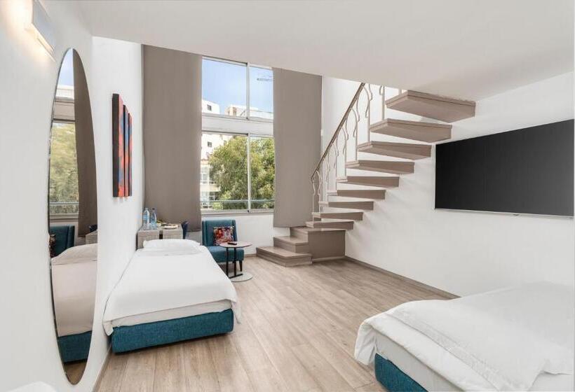 Quarto Familiar, Marina Bay Tanger