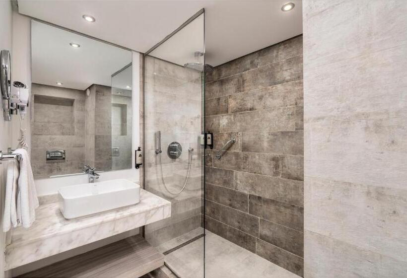 Quarto Familiar, Marina Bay Tanger