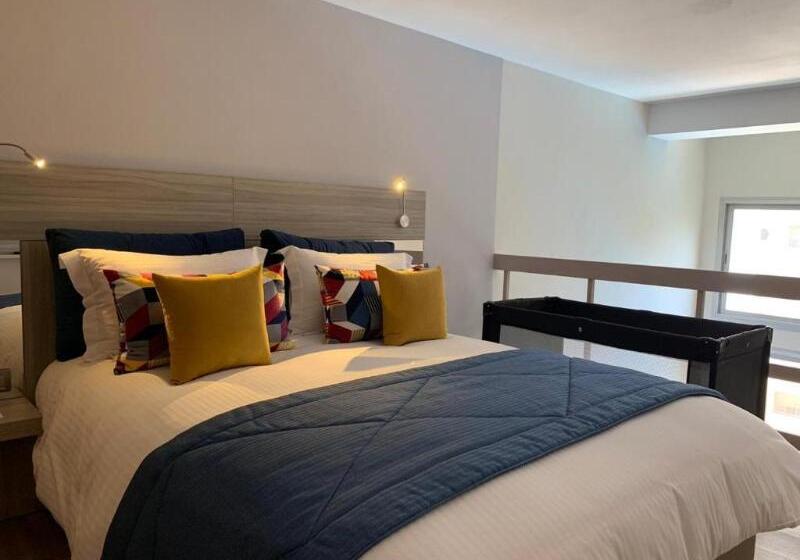 Quarto Familiar, Marina Bay Tanger