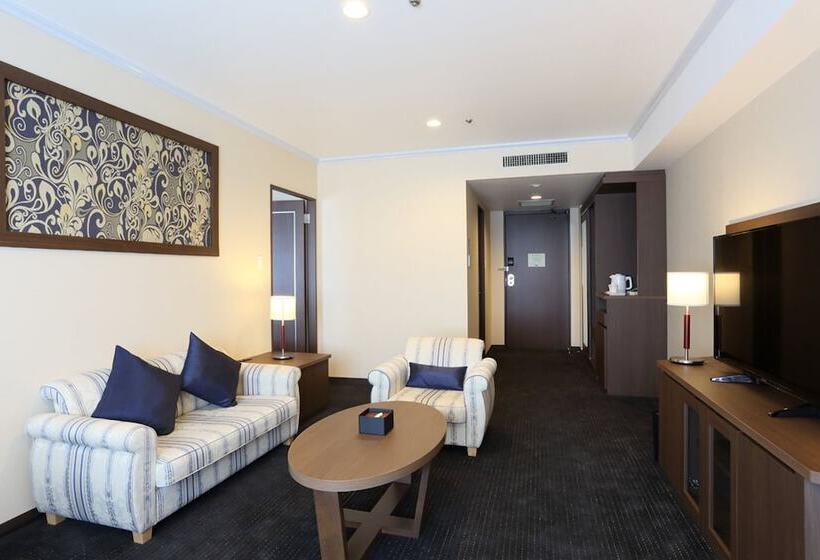 Полулюкс, Loisir Hotel Toyohashi