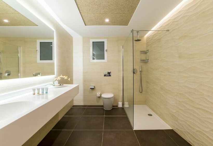 سوییت, Doubletree by Hilton Malta