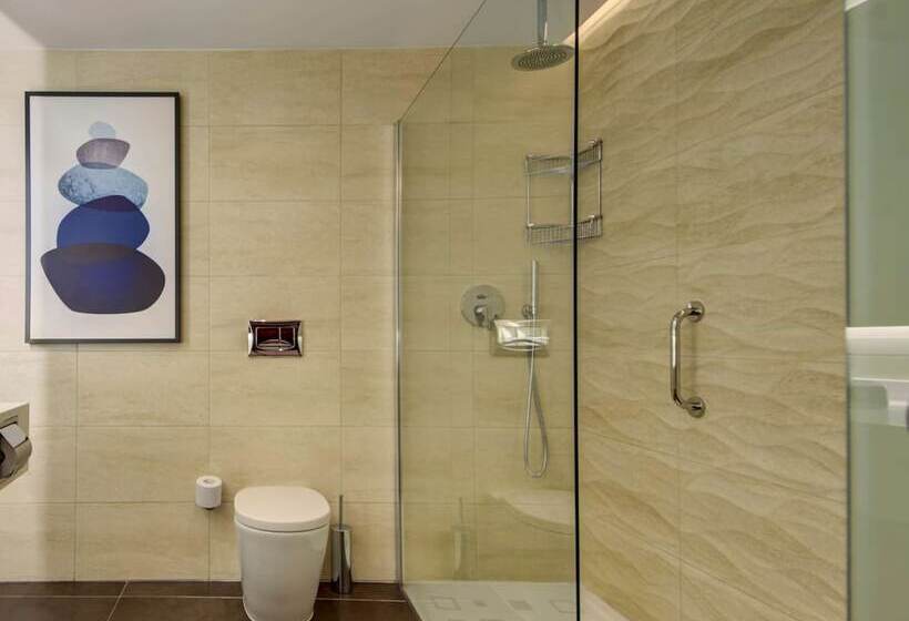 سوییت با چشم‌انداز دریا, Doubletree by Hilton Malta