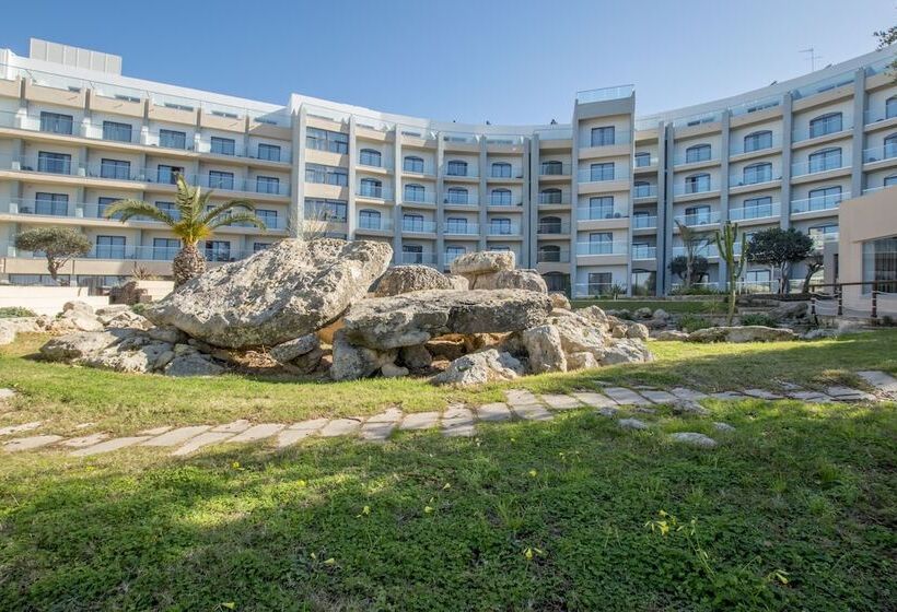 اتاق سوپریور با چشم‌انداز دریا, Doubletree by Hilton Malta