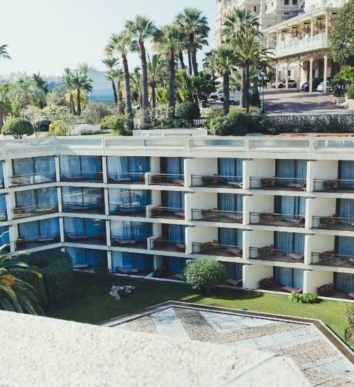 سوئیت جونیور با چشم‌انداز باغ, Fairmont Montecarlo