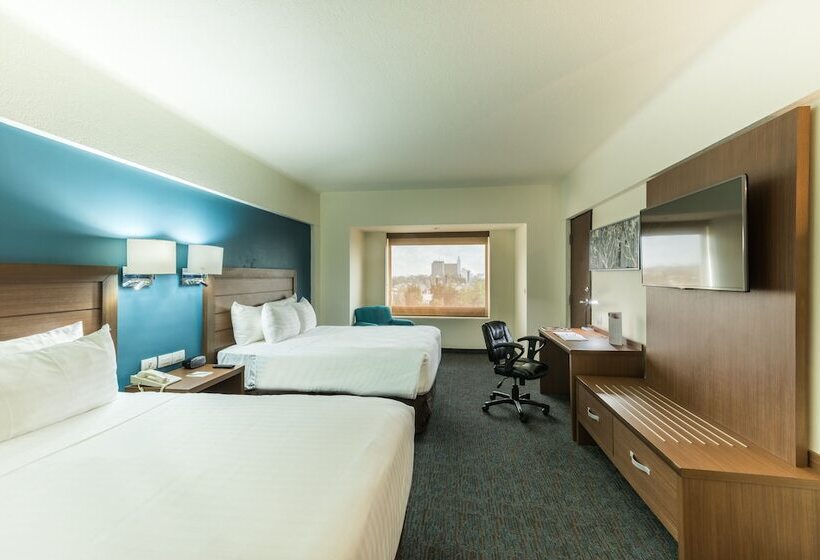 Номер Стандарт 2 Двуспальные Кровати, Holiday Inn Guadalajara Expo Plaza Del Sol, An Ihg