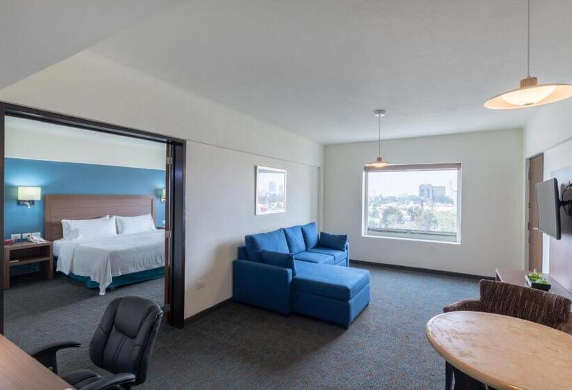 Люкс Повышенной Комфортности, Holiday Inn Guadalajara Expo Plaza Del Sol, An Ihg