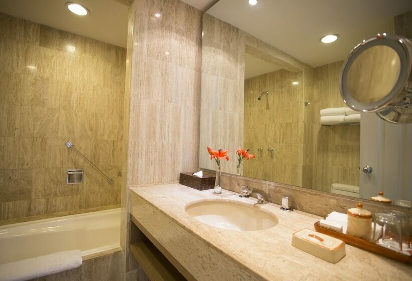 Deluxe-sviitti, Velas Vallarta Suite Resort Allinclusive
